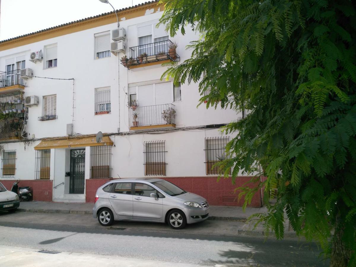 Apartamento Triana Los Remedios Севилья Экстерьер фото