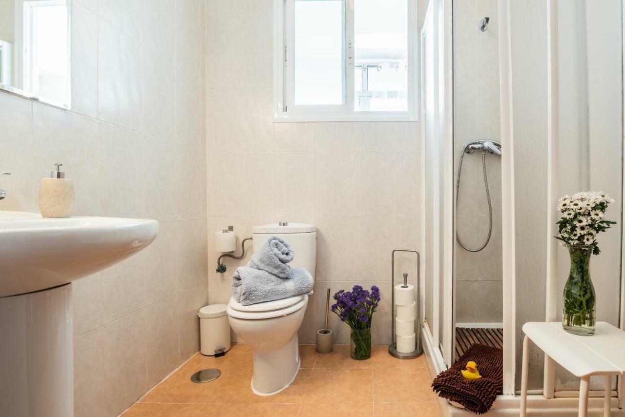 Apartamento Triana Los Remedios Севилья Экстерьер фото