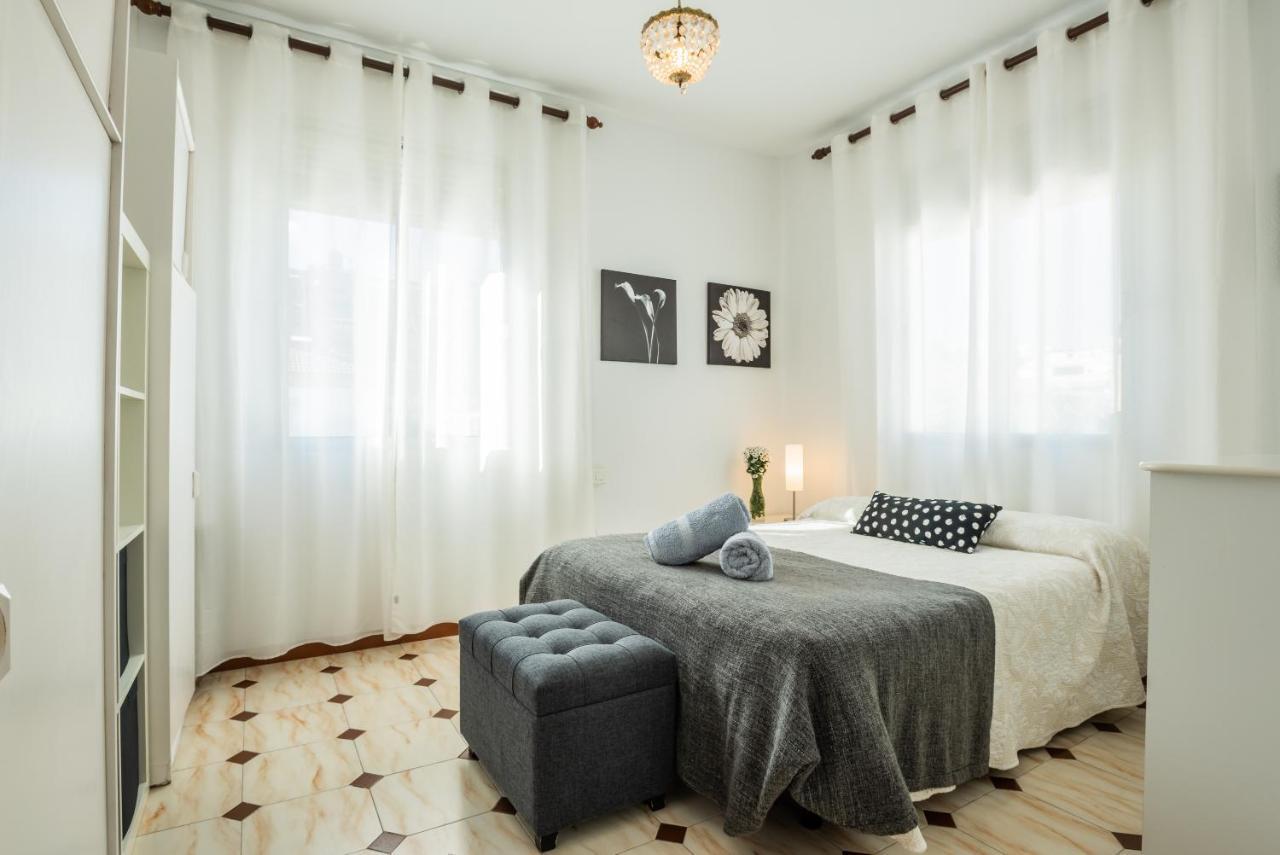 Apartamento Triana Los Remedios Севилья Экстерьер фото