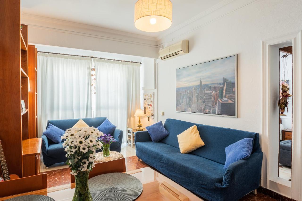 Apartamento Triana Los Remedios Севилья Экстерьер фото